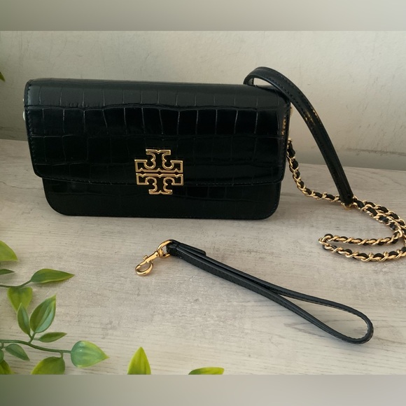 NWT TORY BURCH BRITTEN CROC EMBOSSED CROSSBODY/WALLET ON A CHAIN - Picture 8 of 13